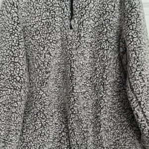 Women’s XL quarter zip